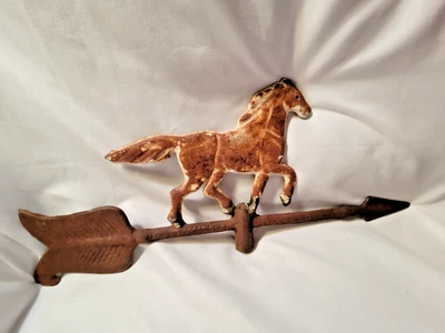 Horse On Arrow Weathervane Vintage - Image 1 of 4