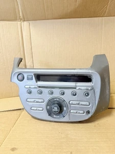 Honda Fit 2010 panel de control de radio OEM 09 10 11 12 - Imagen 1 de 4