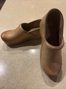 Dansko Women's Professional Honey Distressed 40M (9.5)US - Picture 1 of 9