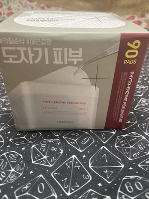 Mediheal Phyto-Enzyme Peeling Pad 90 Pads New Exp Date 02/2027 - Image 1 of 4