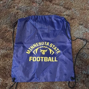 Borsa con coulisse Minnesota State Football Mankato Mavericks viola - Foto 1 di 2