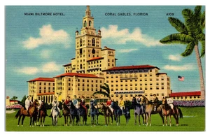 CORAL GABLES, FLORIDA - HORSEBACK RIDERS AT MIAMI BILTMORE HOTEL - POSTCARD - Picture 1 of 2