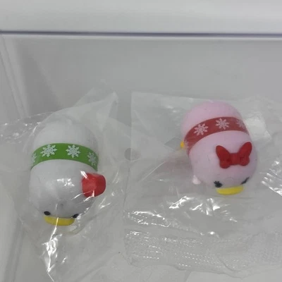 Donald and Daisy Duck Small Tsum Tsum Figures Christmas Winter Holiday - Image 1 of 4