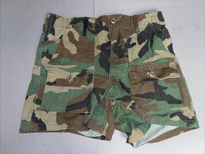 Vintage Men’s US Army Jungle Camo Shorts 31W 4.5” Inseam - Image 1 of 4
