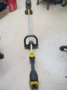 DeWalt 20V Max XR Brushless Weed eater DCST920 String Trimmer-Tested & Working- - Picture 1 of 12