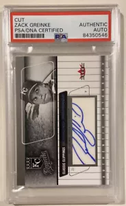 2005 Fleer Classic Clippings Zach Greinke Signed Baseball Card PSA/DNA Certified - Picture 1 of 5