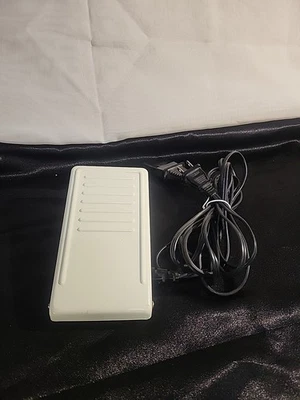 МЕТАЛЛИЧЕСКАЯ НОЖНАЯ ПЕДАЛЬ для швейной машинки Brother модель: шнур контроллера скорости M 3 штыря - Изображение 1 из 3