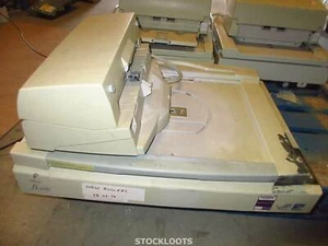 Fujitsu fi-5750C USB Flatbed Color Document Scanner 608900 SCANS -BAD PAPER FEED - Afbeelding 1 van 5