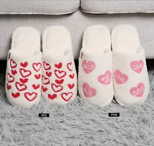 ComfyLuxe Heart Pattern Embroidered Slippers - Picture 1 of 9