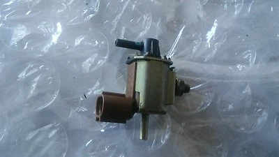 MITSUBISHI GALANT ECLIPSE EGR SOLENOIDE OEM P0401,P0403 4G64 99 2000 01 02 03 04 Foto 1 de 2