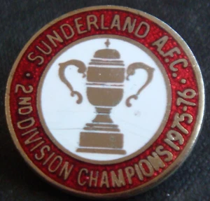 SUNDERLAND AFC 1976 2nd DIVISION CHAMPIONS Badge Maker REEVES B'ham 26mm Dia - Picture 1 of 2