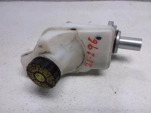 QUATTROPO 2017 Brake Master Cylinder 903569 - Picture 1 of 3
