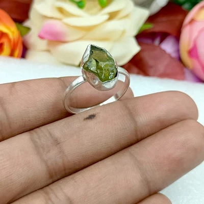Natural Rough Peridot Gemstone 925 Silver ring Handmade Unique Raw Uncut Jewelry - Image 1 of 4