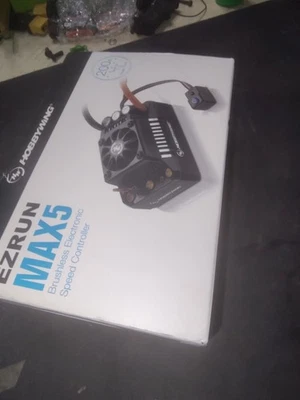 Hobbywing 1/5 WaterProof Brushless ESC EZRun MAX5 V3 200 Amp 3-8s - Image 1 of 4