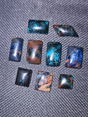 Beautiful Bisbee Lavendar Pit Stones - 9 pieces - 76.65 carats total - Image 1 of 4