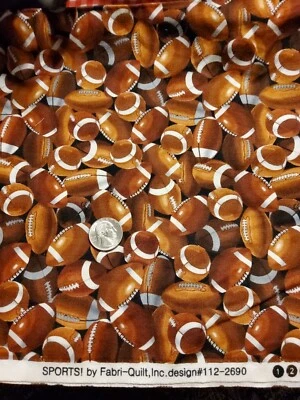 Tecido esportivo - Futebol marrom embalado - Colcha Fabri 29,5" L POR 44" W - Imagem 1 de 2