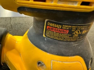 Dewalt DWE6421 Corded Random Orbit Palm Sander - Picture 1 of 3