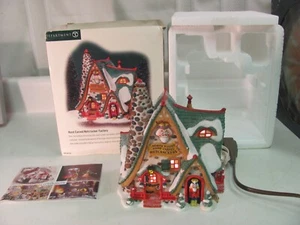 DEPT 56 NORTH POLE HAND CARVED NUTCRACKER FACTORY 56.56753 - ORIGINAL BOX - Picture 1 of 11