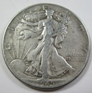 1945 Silver Walking Liberty Half Dollar (#39N) - Picture 1 of 2