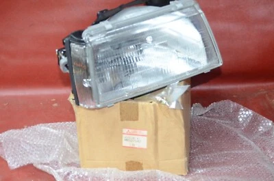 NOS 1987-88 Dodge Colt RH Headlight Bulb Assy w/ Bracket 89-92 Canada Market 100 - Image 1 of 4
