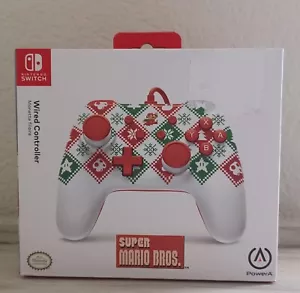 Nuovo con scatola Nintendo Switch HOLIDAY SWEATER EDITION Controller cablato Super Mario Bros - Foto 1 di 3