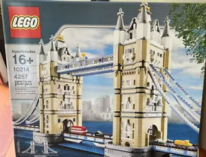 lego Creator set # 10214 preowned Tower bridge Retired Rare - Picture 1 of 4