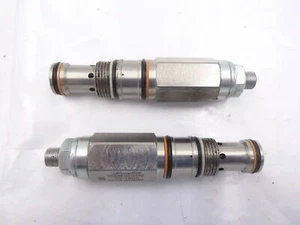 2 Pack Used Danfoss Hydraulic Cartridge Valve SP4800 1SEB30f35S12-C1U - Picture 1 of 4
