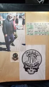 GRATEFUL DEAD / JERRY GARCIA DE COLECCIÓN ORIGINAL 28 DE MAYO DE 1995 CANDID Y TALÓN DE BOLETO - Imagen 1 de 1