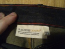Raleigh Denim Mens Jean Size 28/30 Graham USA 
