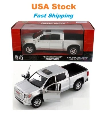 2019GMC Sierra 1500 SLT Crew Cab Pickup Truck Showcasts Diecast 8.5" Silver 1:24 - Image 1 of 4