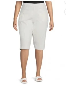 Just My Size Women’s Plus Size Pull On 2 Pocket Stretch White Capris Size 3X NEW - Picture 1 of 7