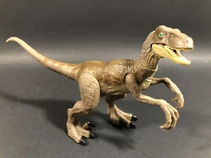 FIGURA DE 4"" JURASSIC WORLD LEGACY COLLECTION PAQUETE DE ENCUENTRO COCINA VELOCIRAPTOR - Imagen 1 de 4
