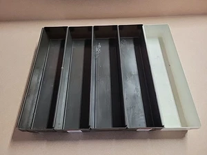 5 Vintage Rubbermaid Interlocking Drawer Organizers Charcoal & White 12"x3"x2" - Bild 1 von 15