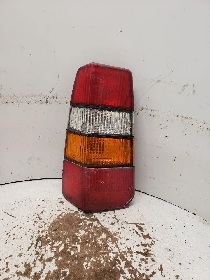 Driver Left Tail Light Station Wgn 245 Fits 85-93 VOLVO 240 SERIES 1416842 - Image 1 of 4