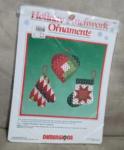 Vintage Dimensions Holiday Patchwork Ornamente Nadelspitze Kit Neu im Paket - Bild 1 von 3