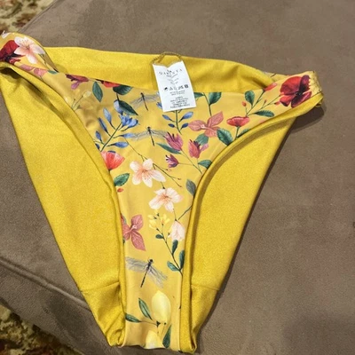 Resort Wear Qaranta Bikini Bottom High Leg Yellow Floral Fireflies M Reversible - Image 1 of 3