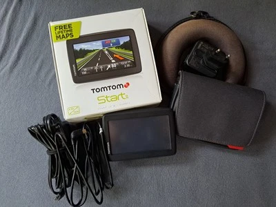 TomTom Start 20 Central Europe 4.3" Navigationssystem - Schwarz (1EN4.029.00) - Bild 1 von 3