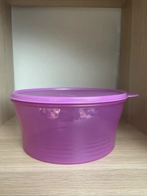 Tupperware Schüssel Salatschüssel Lila 1,9 l Neu - Bild 1 von 3