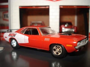 Plymouth 'Cuda 426 1971 edición limitada 1/64 rojo M2 clásico años 70 muscle car - Imagen 1 de 4