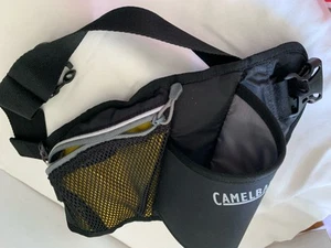 Camelback Fanny Hiking Pack Black and Yellow Zip Pouch NEW - Picture 1 of 4