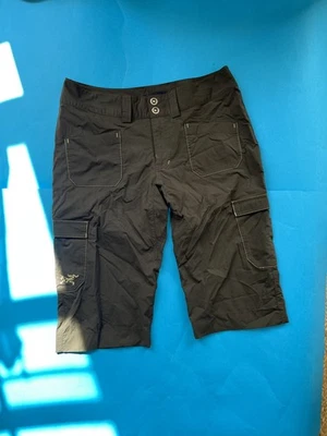 Vintage 2000s Grey Arc’teryx Long Combat Shorts Waist 28” - Image 1 of 2