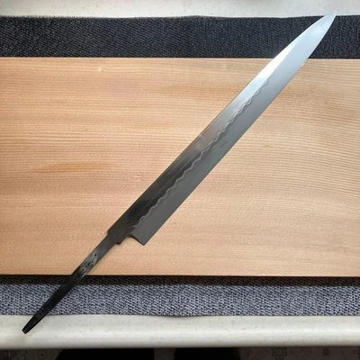 Ikeda Yoshikazu Japanese Honyaki Yanagiba Knife 304mm White Steel #2 with Handle - Image 1 of 4