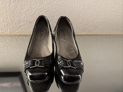 Life Stride Soft System Negro Cuero Juliana Sin Cordones Cuña Planos Talla 7.5  Foto 1 de 4