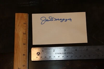 Joe DiMaggio - New York Yankees Baseball HOF - Cut Autograph Card - NO CERT/DNA - Image 1 of 4