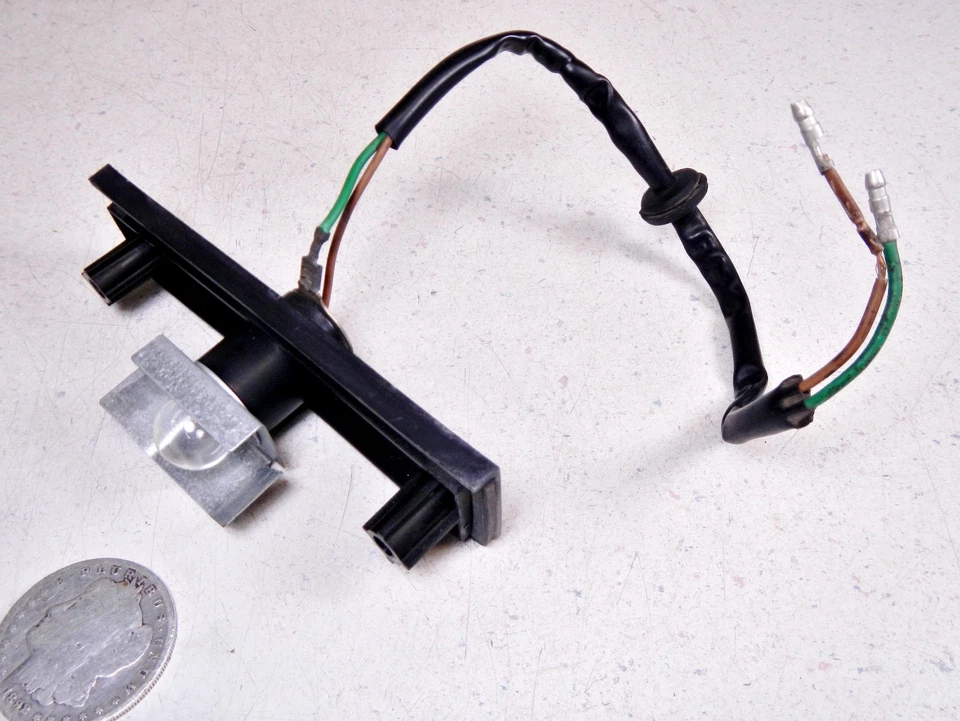 86 HONDA GL1200A GOLD WING LICENSE PLATE LIGHTING HOUSING & HARNESS ASY - Image 1 of 4