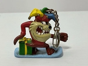 Tazmanian Devil Christmas Snowboard Jester Hat Keychain - Looney Tunes - Picture 1 of 4
