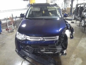 Used Front Center Interior Rear View Mirror fits: 2015 Mitsubishi Outlander Fron - Picture 1 of 24