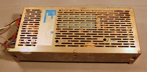 Fuente de alimentación LH Research TM41-5/115CV TM415115CV 400VA 115VAC 200W 24V 8A usada - Imagen 1 de 3