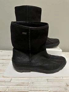 UGG EVENT Boots 11 M Black Pebble Leather Bottom Suede Top Waterproof Toe, Lined - Picture 1 of 9