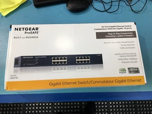Conmutador Gigabit de 16 puertos NETGEAR JGS516 ProSafe nuevo - Imagen 1 de 2